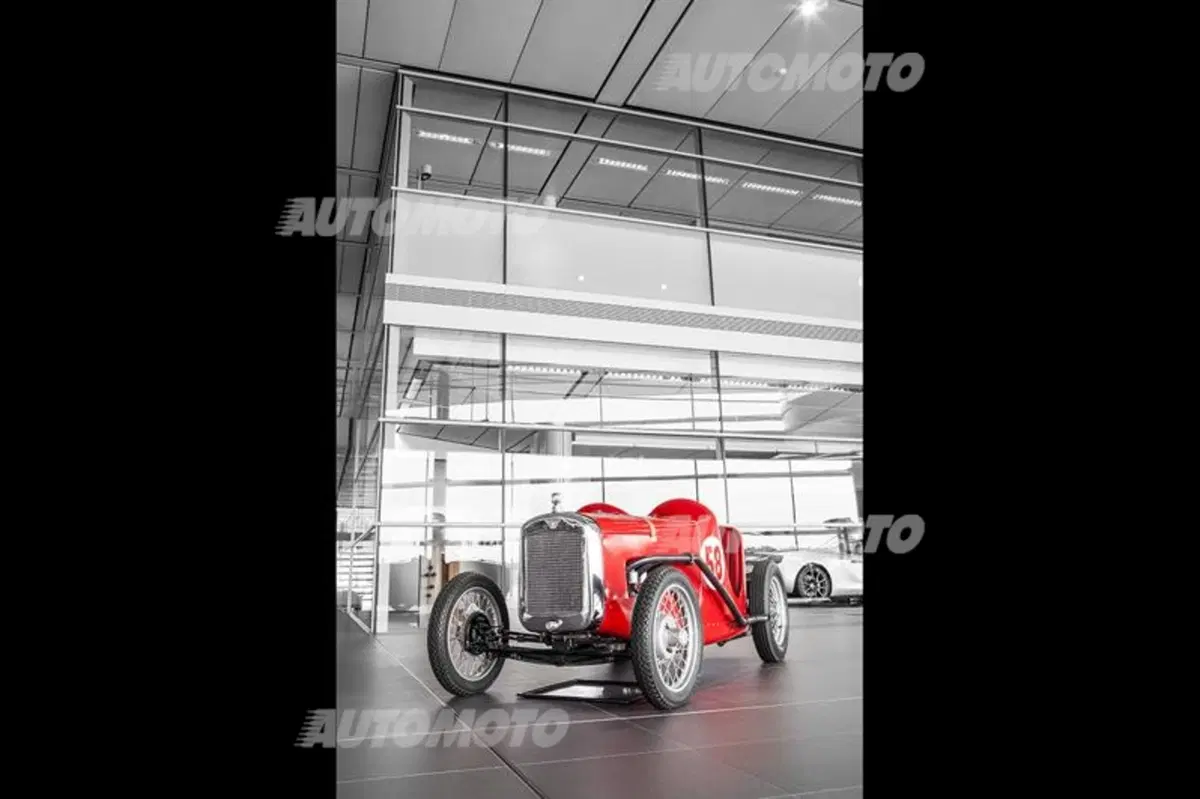 Paul Mackenzie: «McLaren P1? Pensata per essere la sportiva migliore di sempre» (30)