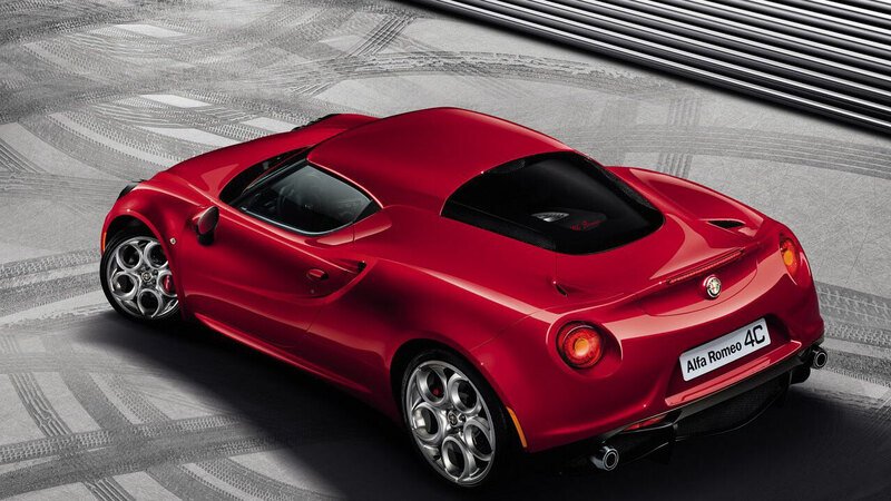 Alessandro Maccolini: &laquo;Alfa Romeo 4C? Bellezza necessaria&raquo;