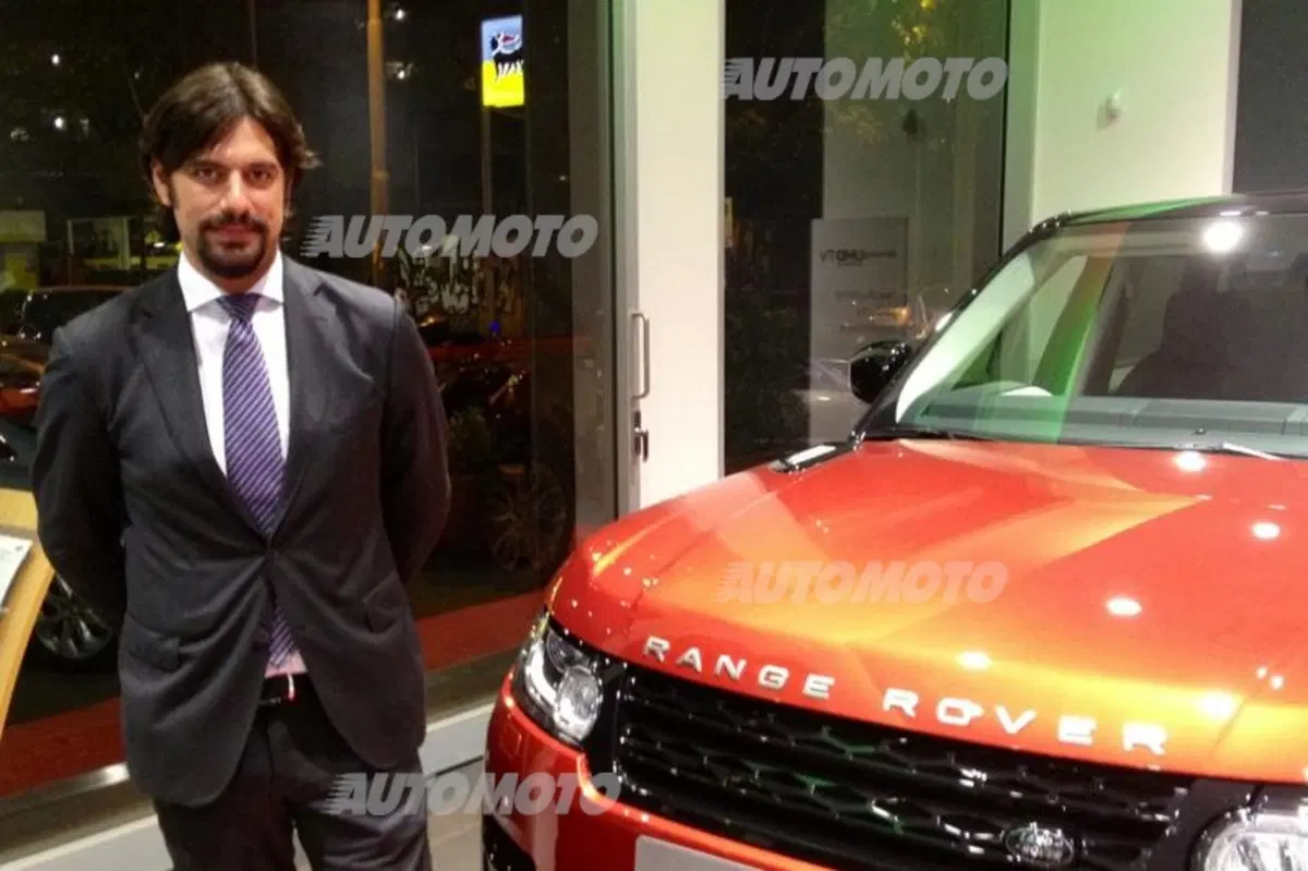 Jaguar-Land Rover: un nuovo Flagship Store a Milano (5)