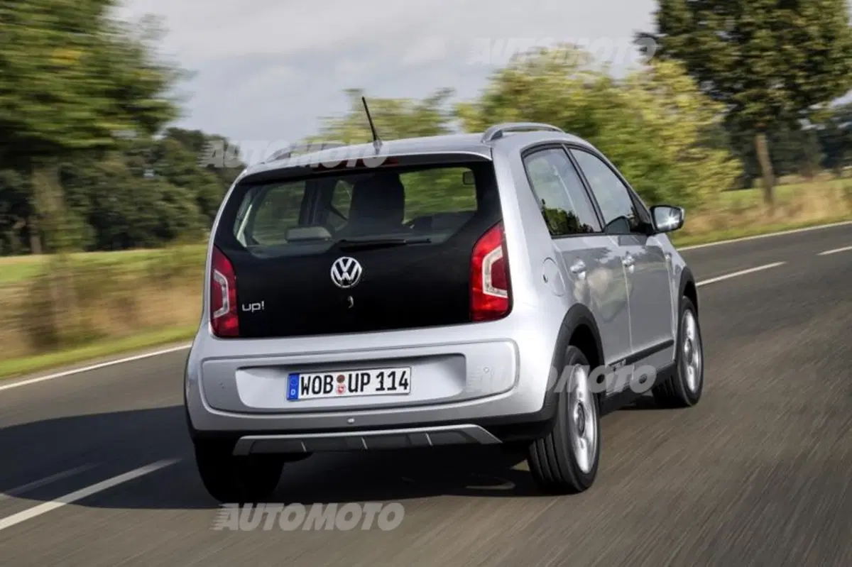 Volkswagen cross up! (5)