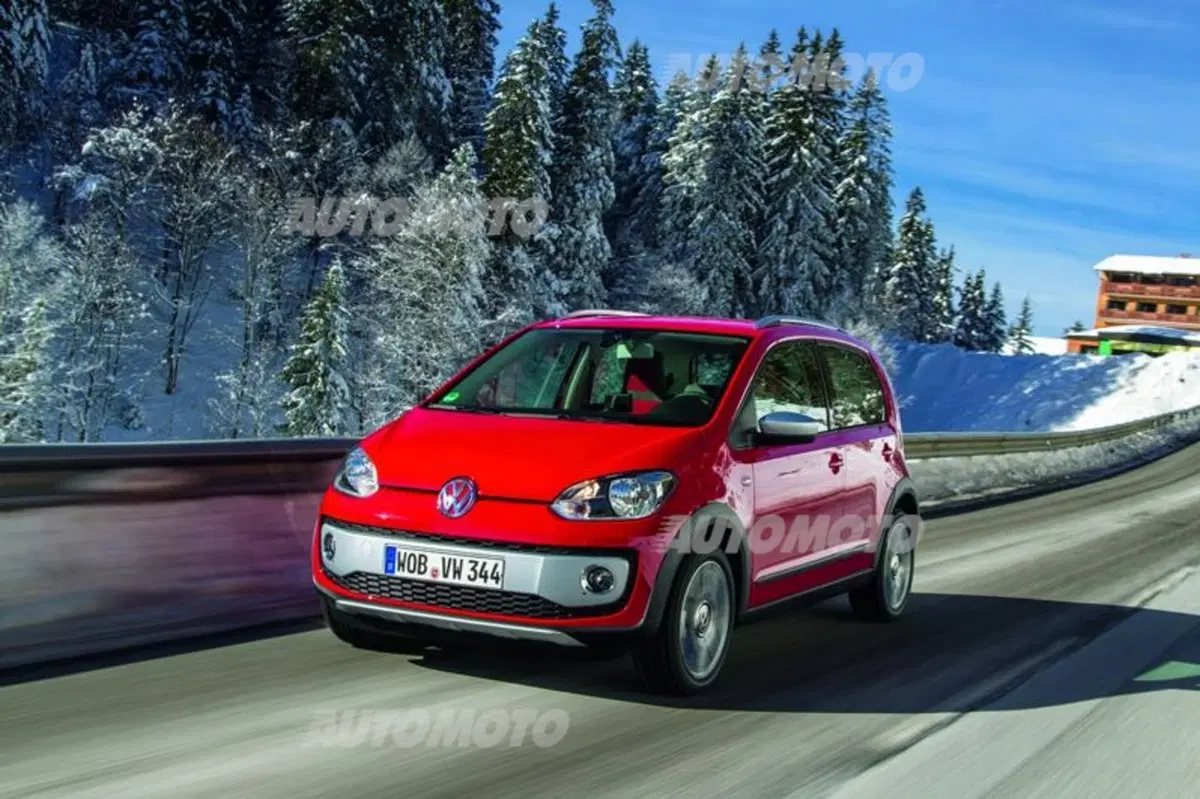 Volkswagen cross up! (11)