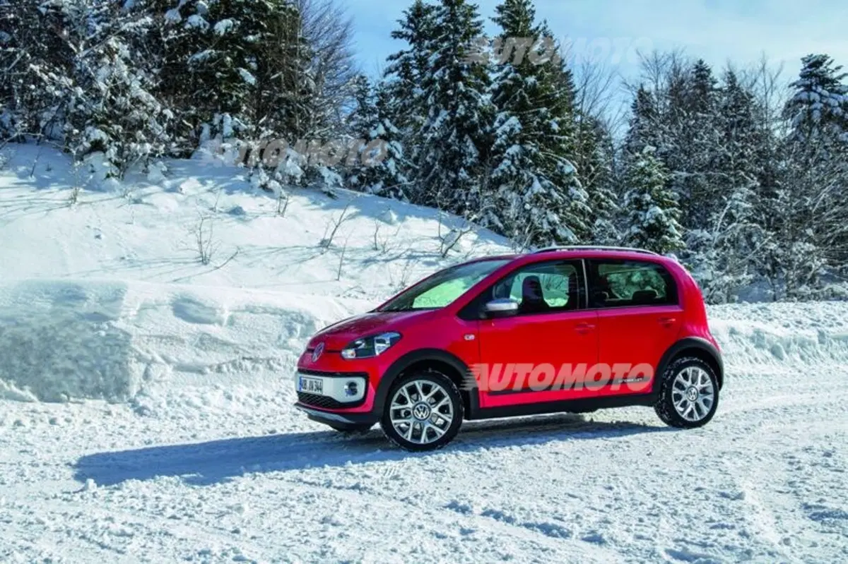 Volkswagen cross up! (18)