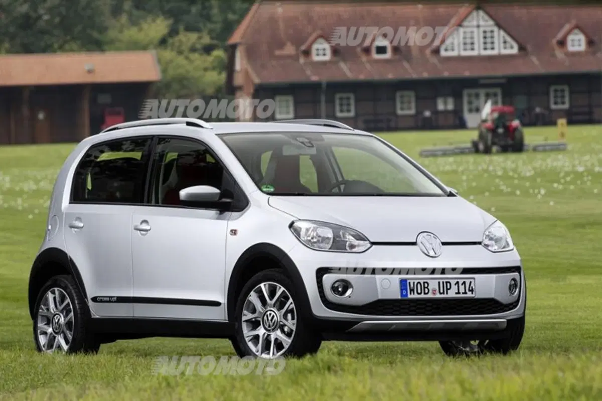 Volkswagen cross up! (28)