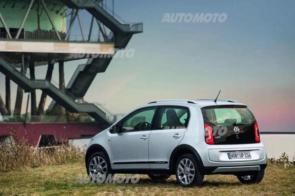 Volkswagen cross up! (30)