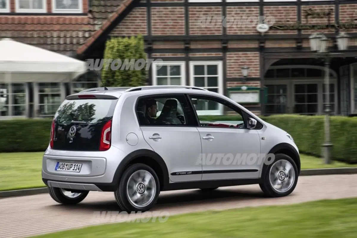 Volkswagen cross up! (31)