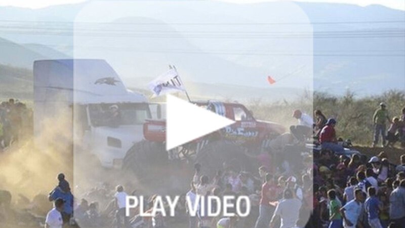 Esibizione Monster Truck finisce in tragedia: 8 morti e 80 feriti