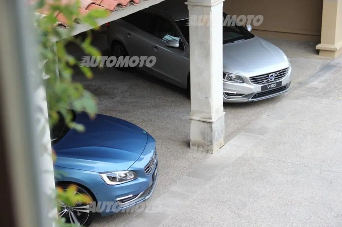 Michele Crisci: «I quattro cilindri Drive-E aprono una nuova era per Volvo» (23)