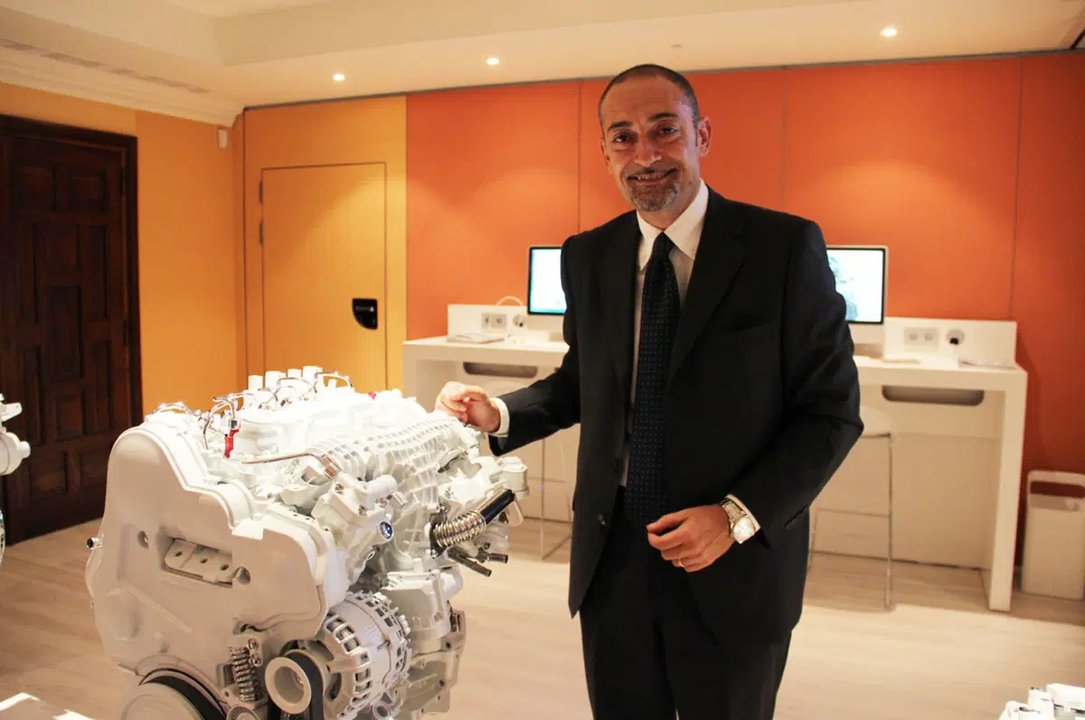 Michele Crisci: «I quattro cilindri Drive-E aprono una nuova era per Volvo» (28)