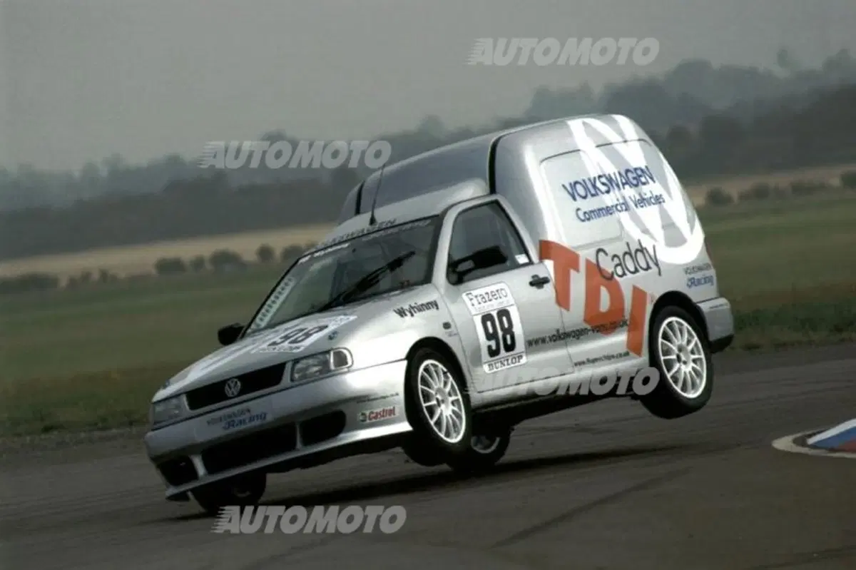 Peter Wyhinny, Seat: «Ho iniziato a correre con un VW Caddy TDI... su una ruota!» (42)