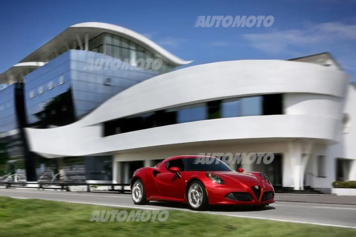 Alfa Romeo 4C (25)