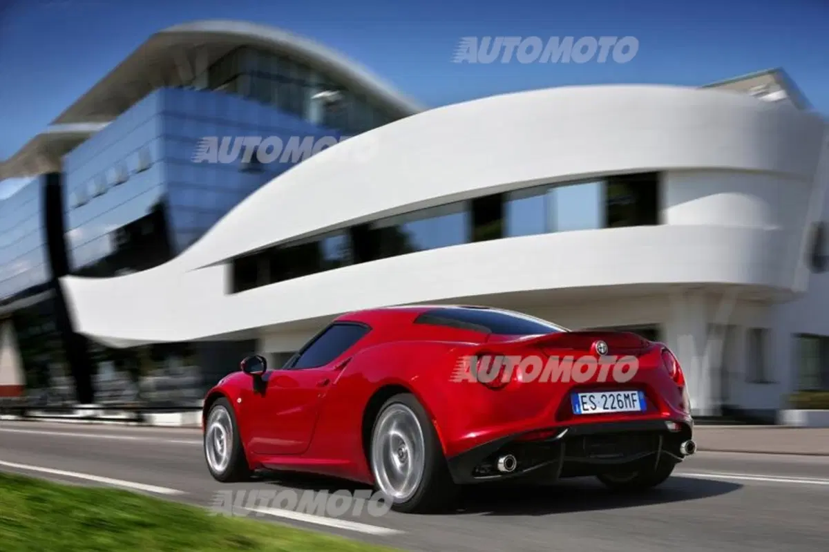 Alfa Romeo 4C (26)