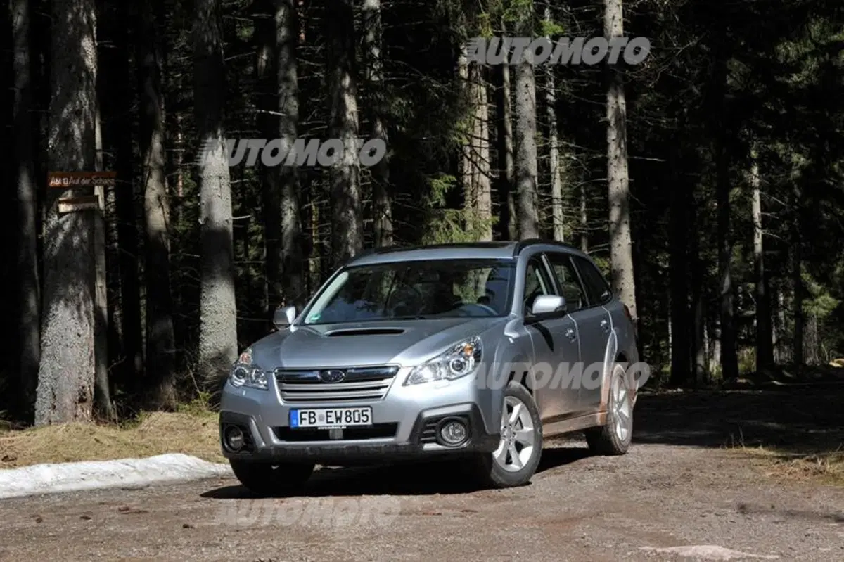 Subaru Outback 2.0D Linertronic (11)