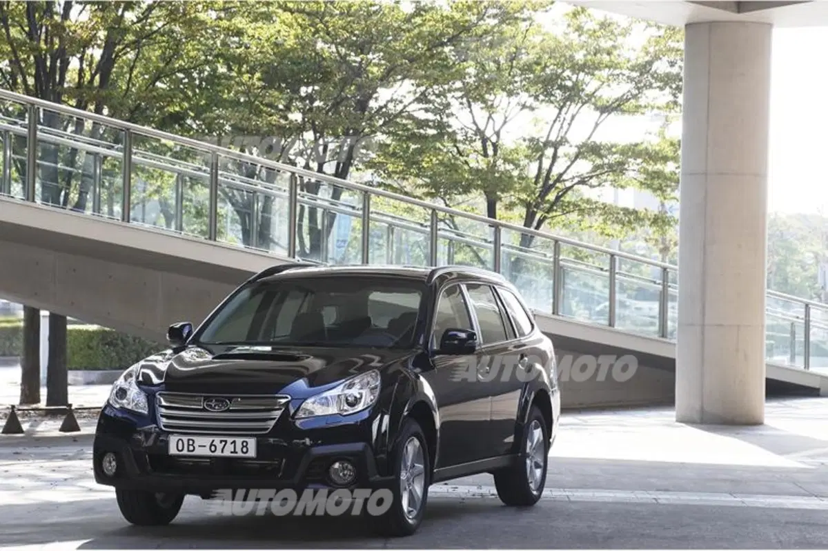 Subaru Outback 2.0D Linertronic (19)