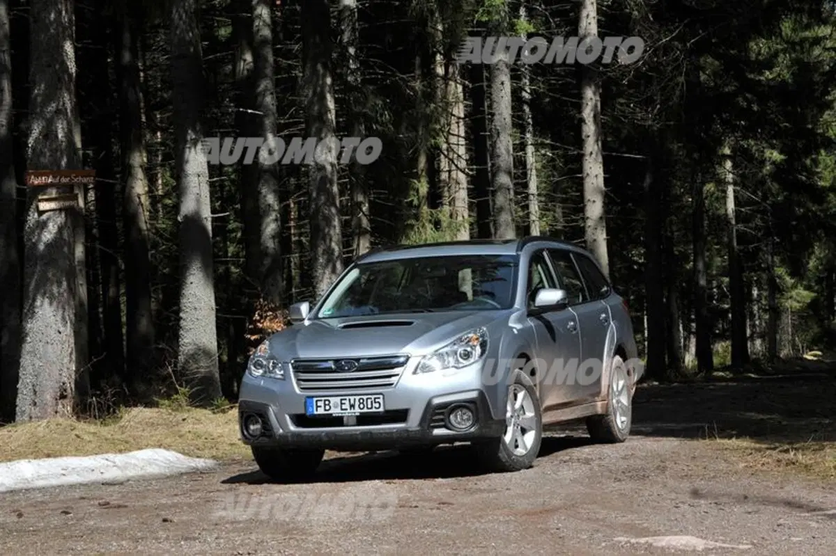 Subaru Outback 2.0D Linertronic (24)