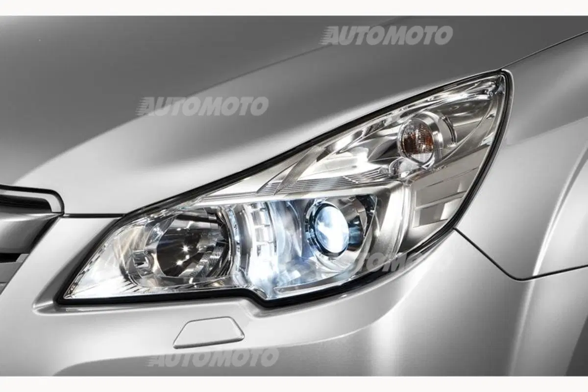 Subaru Outback 2.0D Linertronic (56)