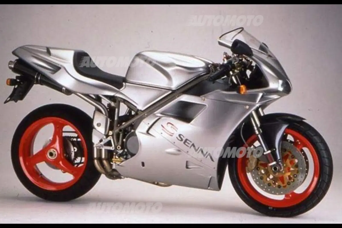 Senna e le moto, una storia lunga vent’anni (4)