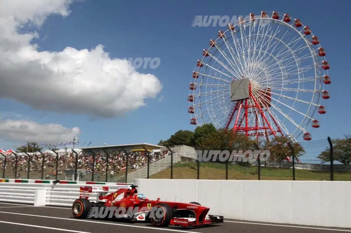 F1 Giappone 2013: Vettel domina le libere a Suzuka (12)