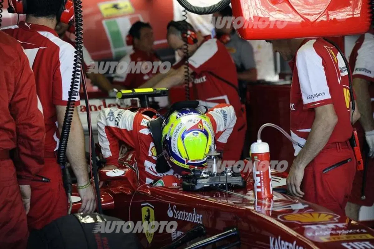 F1 Giappone 2013: Vettel domina le libere a Suzuka (15)