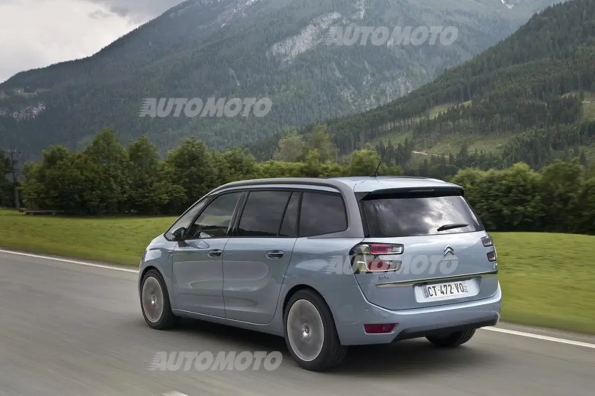 Citroen Grand C4 Picasso (2)