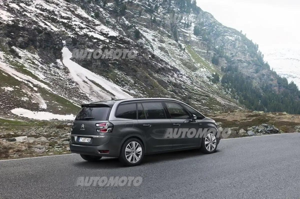 Citroen Grand C4 Picasso (6)