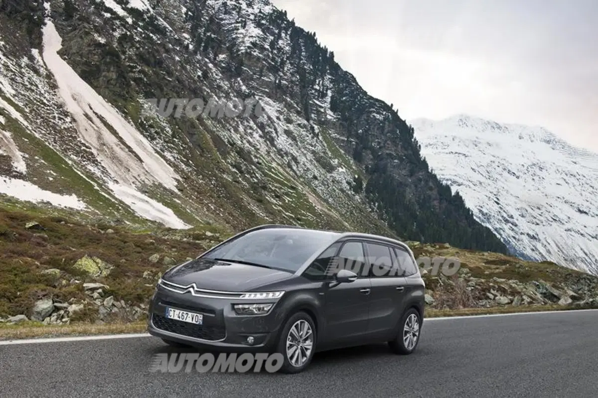 Citroen Grand C4 Picasso (9)