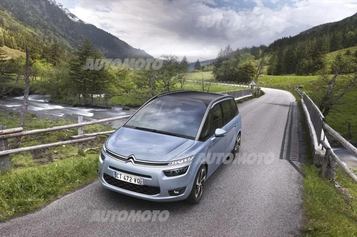 Citroen Grand C4 Picasso (15)