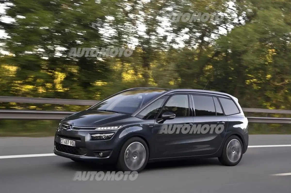 Citroen Grand C4 Picasso (22)