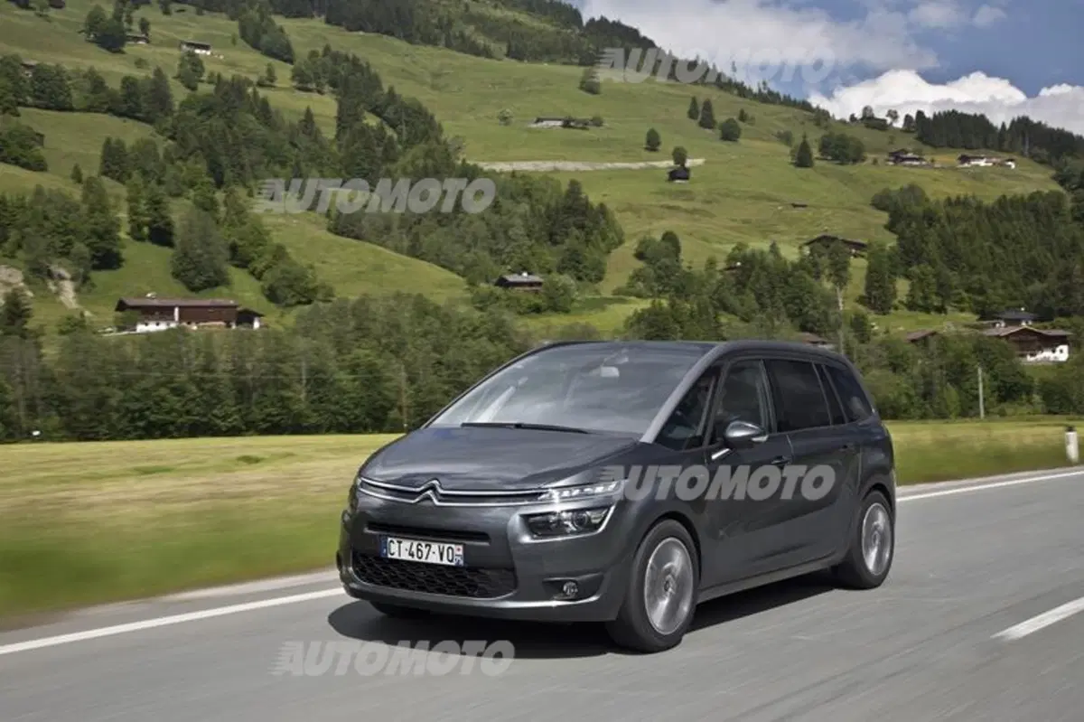 Citroen Grand C4 Picasso (23)