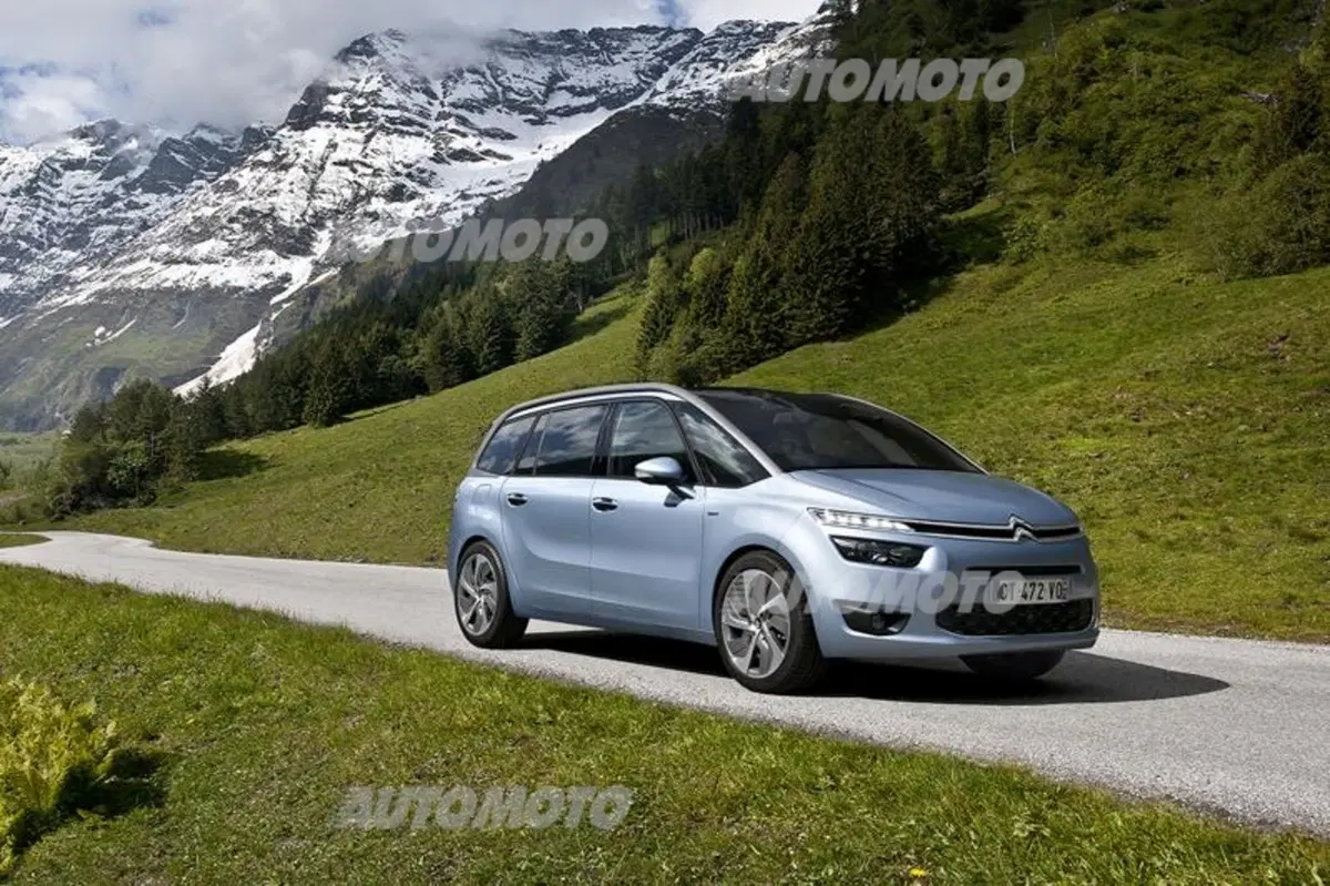Citroen Grand C4 Picasso (24)