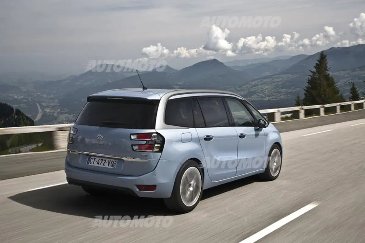 Citroen Grand C4 Picasso (26)