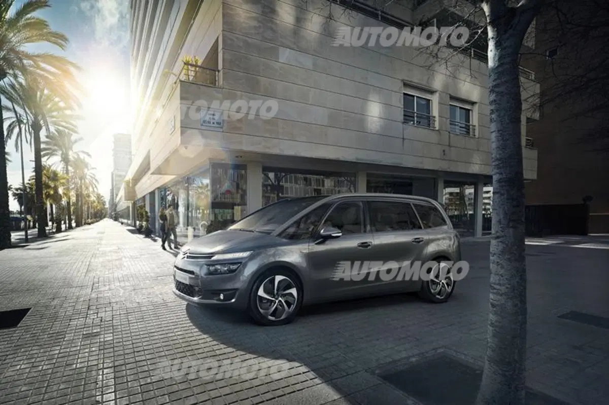 Citroen Grand C4 Picasso (39)
