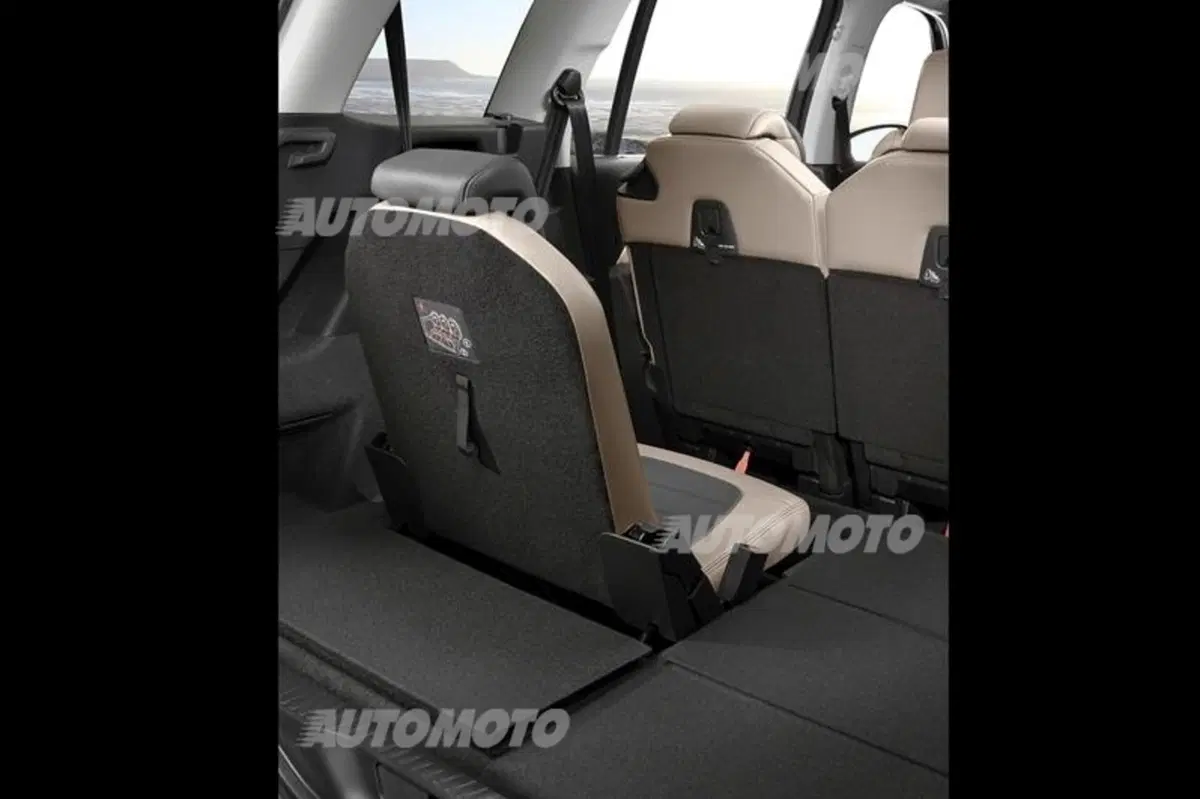 Citroen Grand C4 Picasso (54)