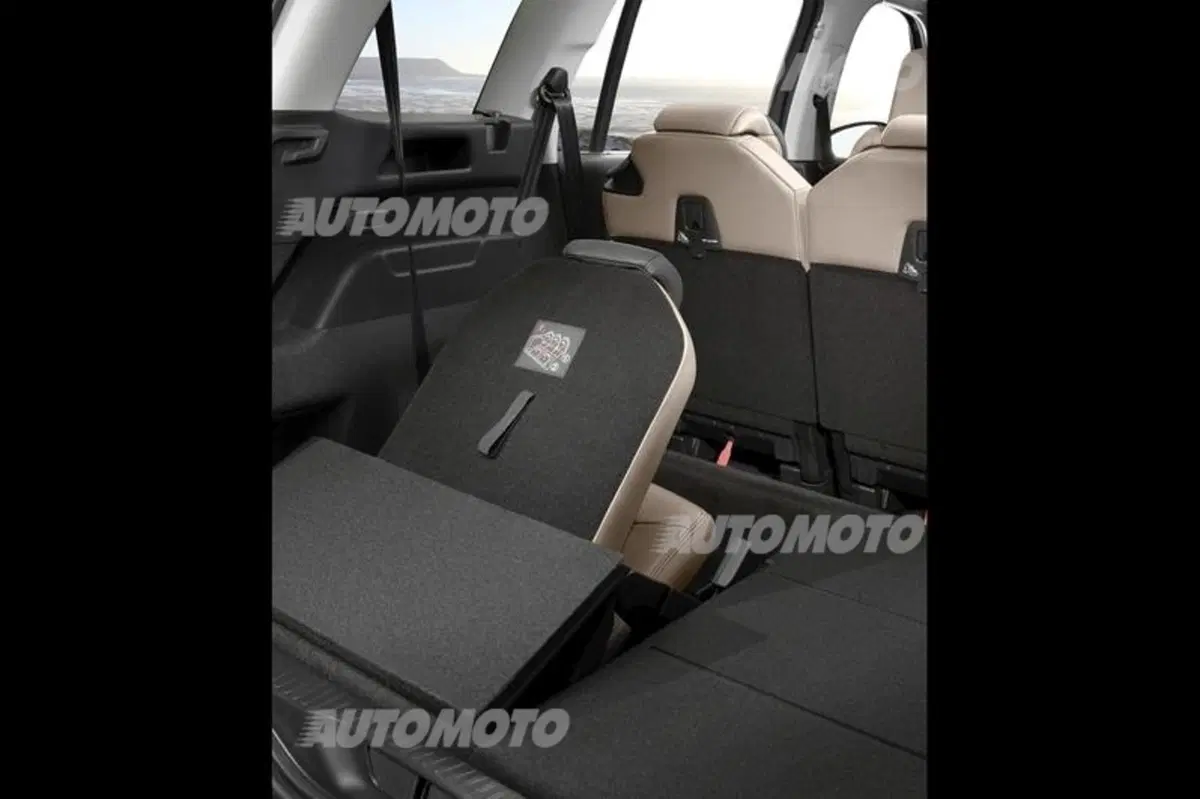 Citroen Grand C4 Picasso (55)