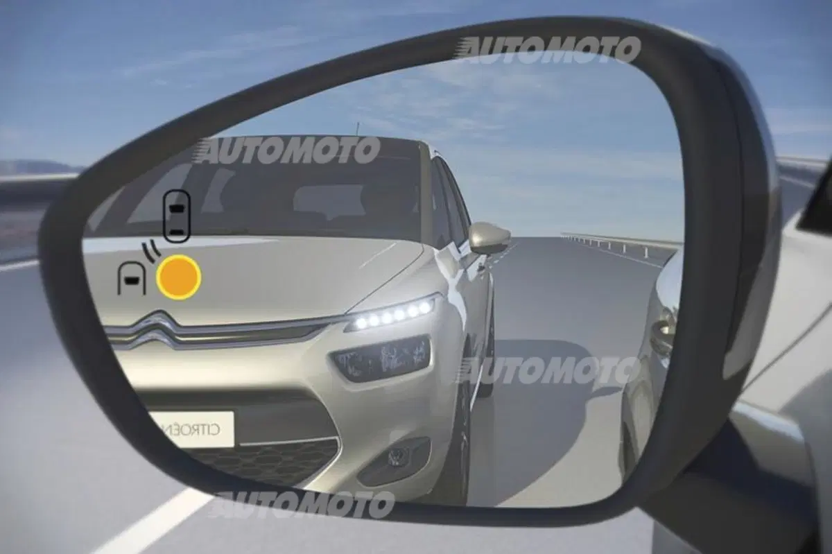 Citroen Grand C4 Picasso (69)
