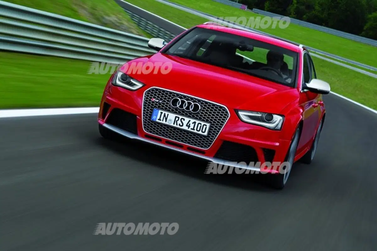 Audi RS4 Avant (7)
