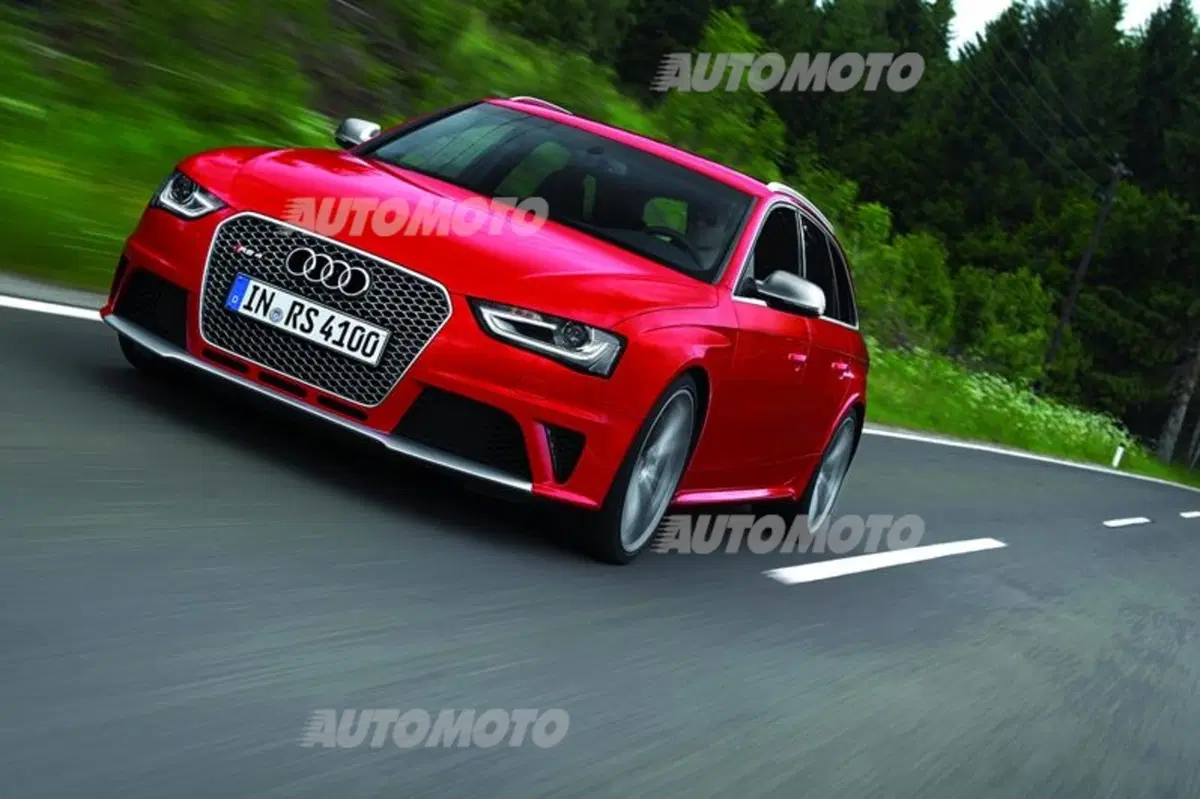 Audi RS4 Avant (13)