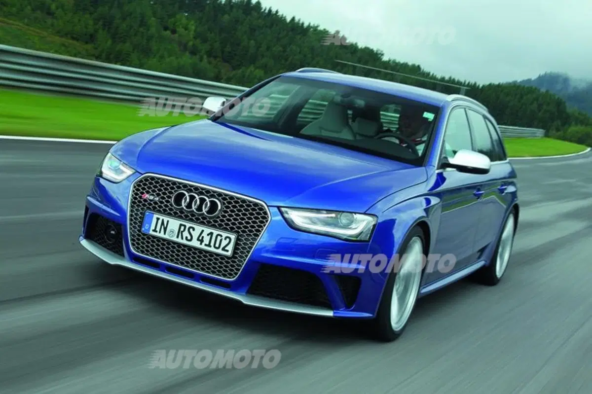 Audi RS4 Avant (26)