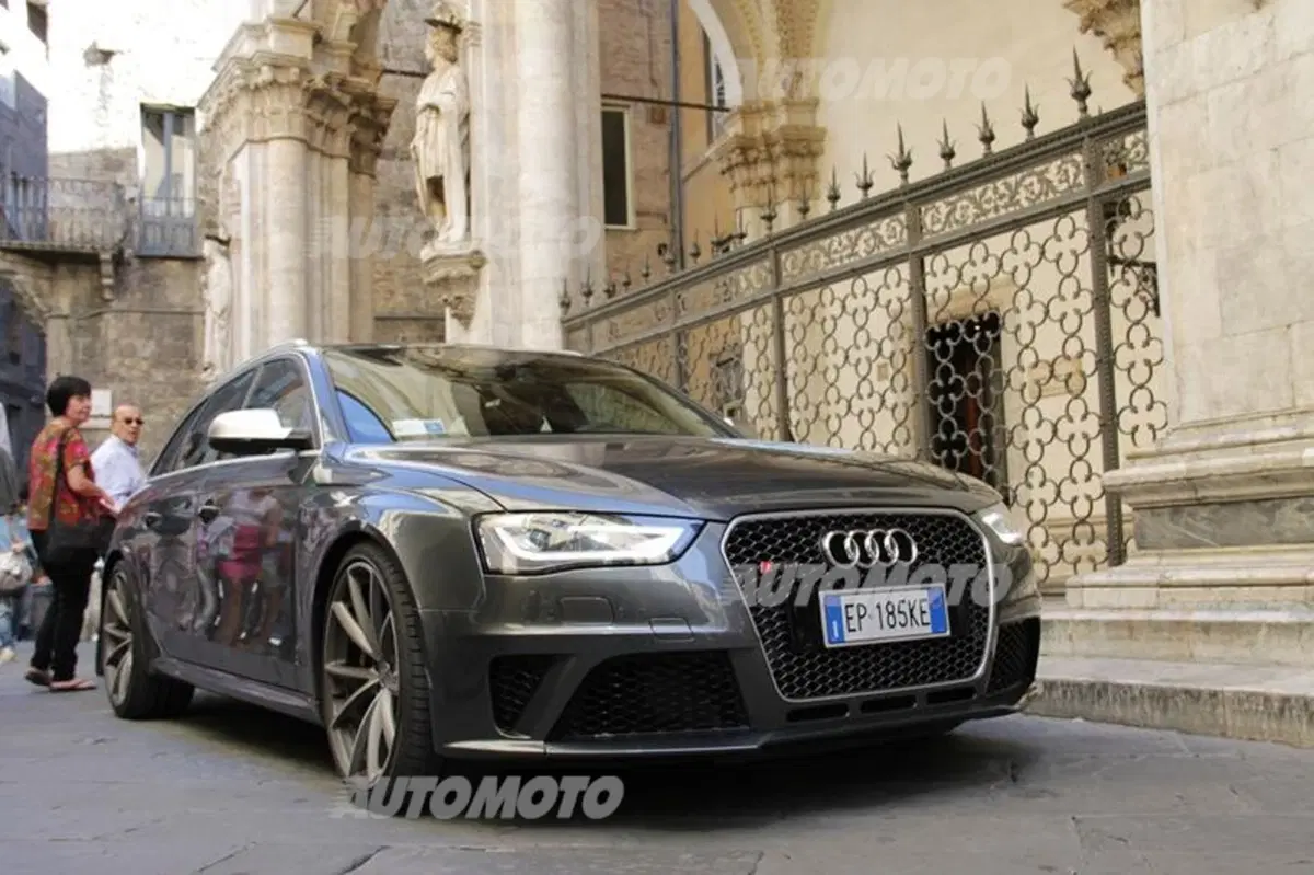 Audi RS4 Avant (47)
