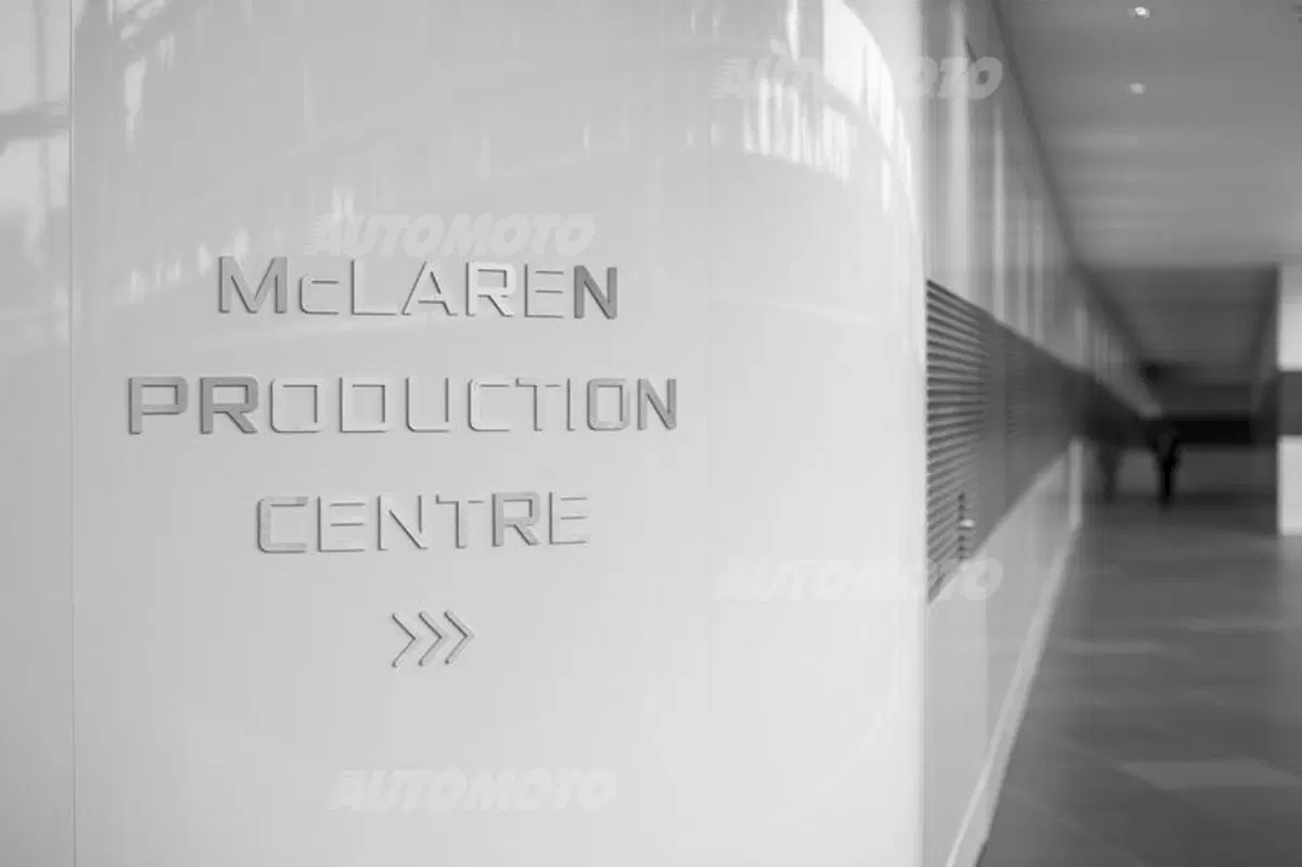 Stephenson, McLaren: «Il pensiero di andare oltre la F1 ci rendeva nervosi. Ma con la P1 ci siamo superati» (37)