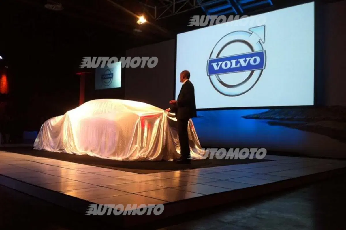 Volvo Concept Coupé: il prototipo che svela il futuro, guardando al passato (2)