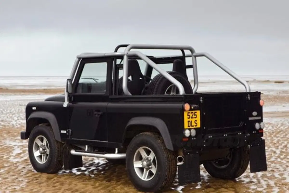 Land Rover Defender: stop alla produzione nel 2015. E il nuovo modello? (8)