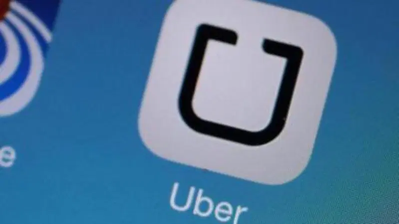 Uber: dipendenti spiavano ex mogli. L'accusa di un ex impiegato