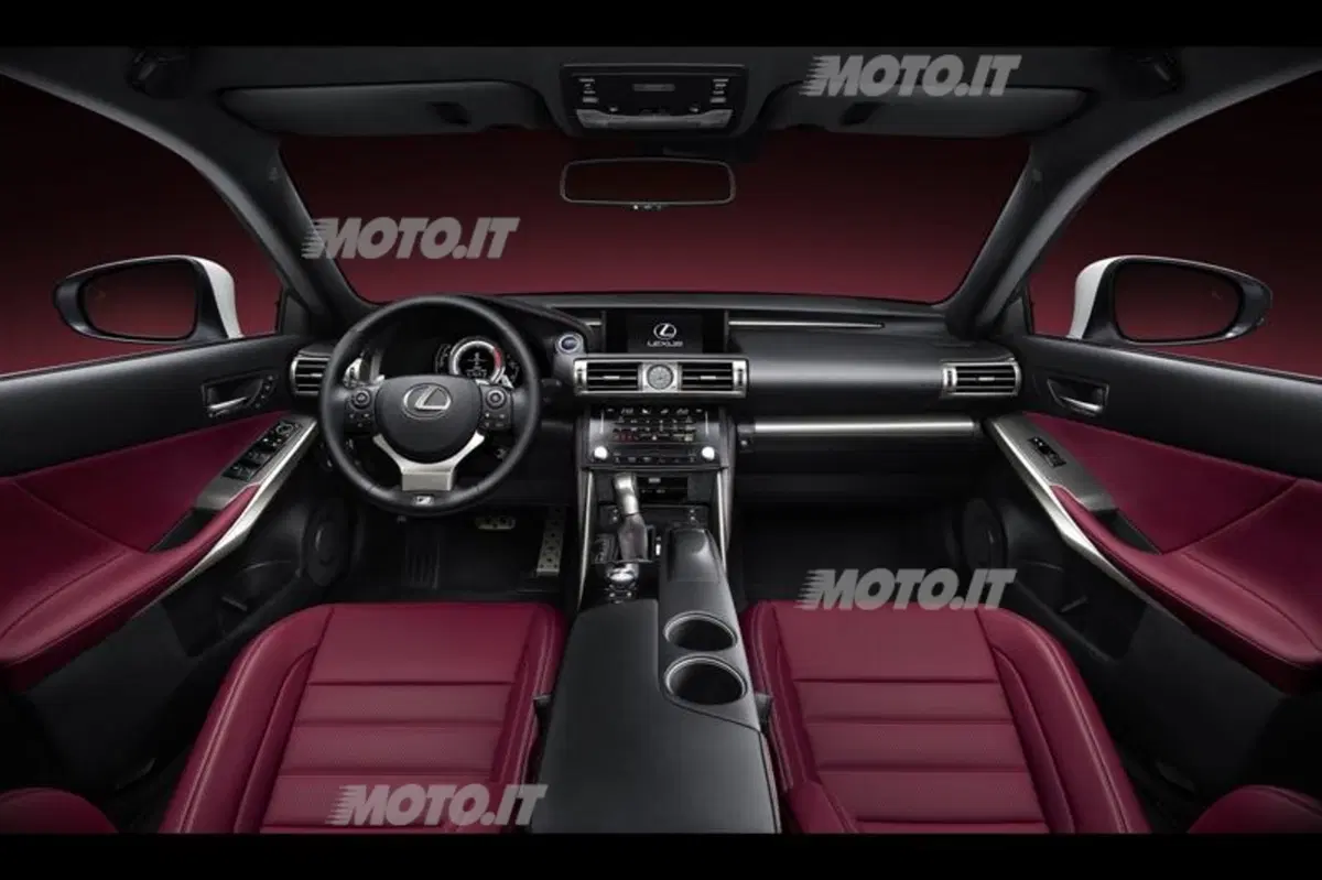 Lexus IS Hybrid: le sensazioni di guida al volante dell'ibrido (39)