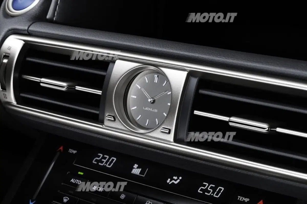 Lexus IS Hybrid: le sensazioni di guida al volante dell'ibrido (44)