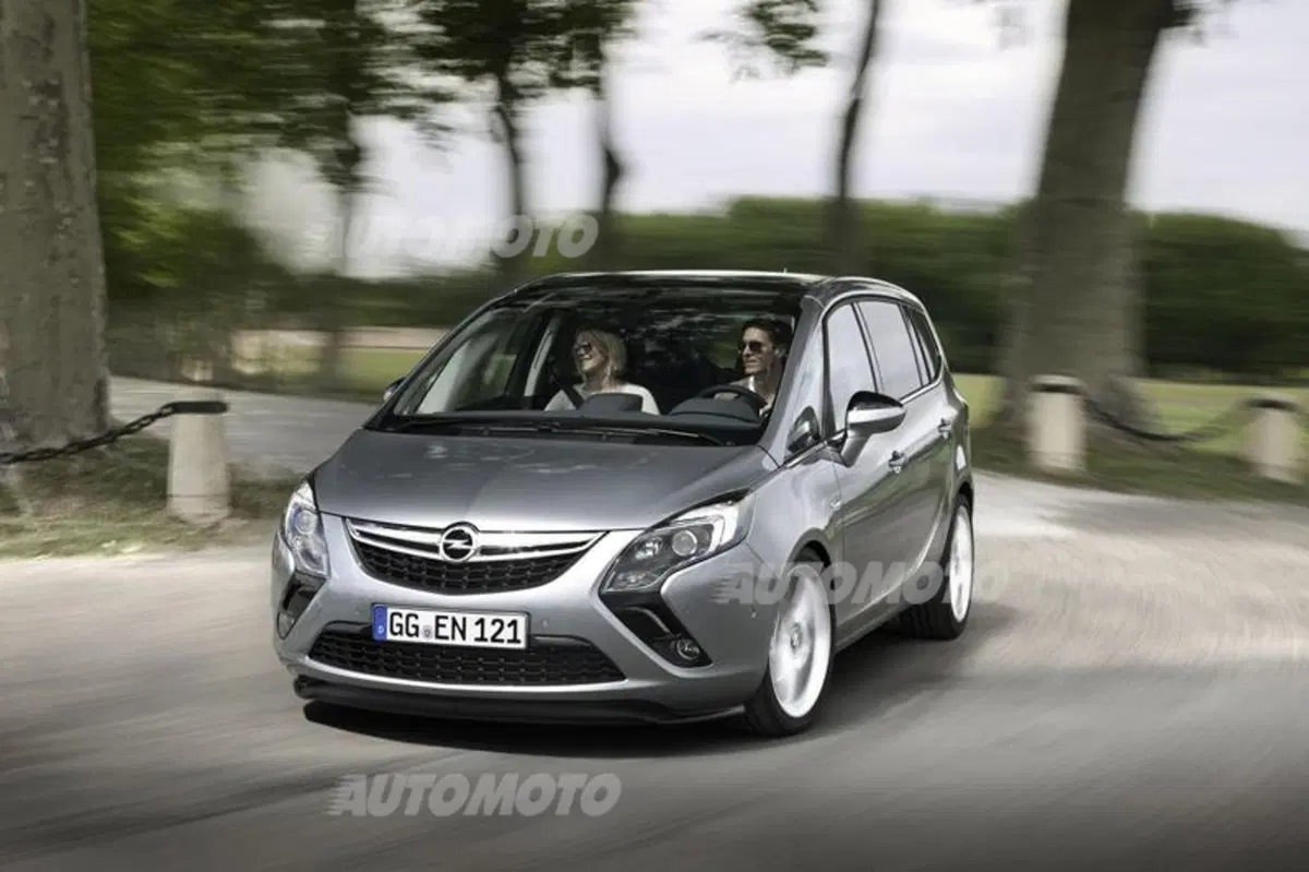 Opel Zafira Tourer: ora con 1.6 SIDI Turbo da 200 CV