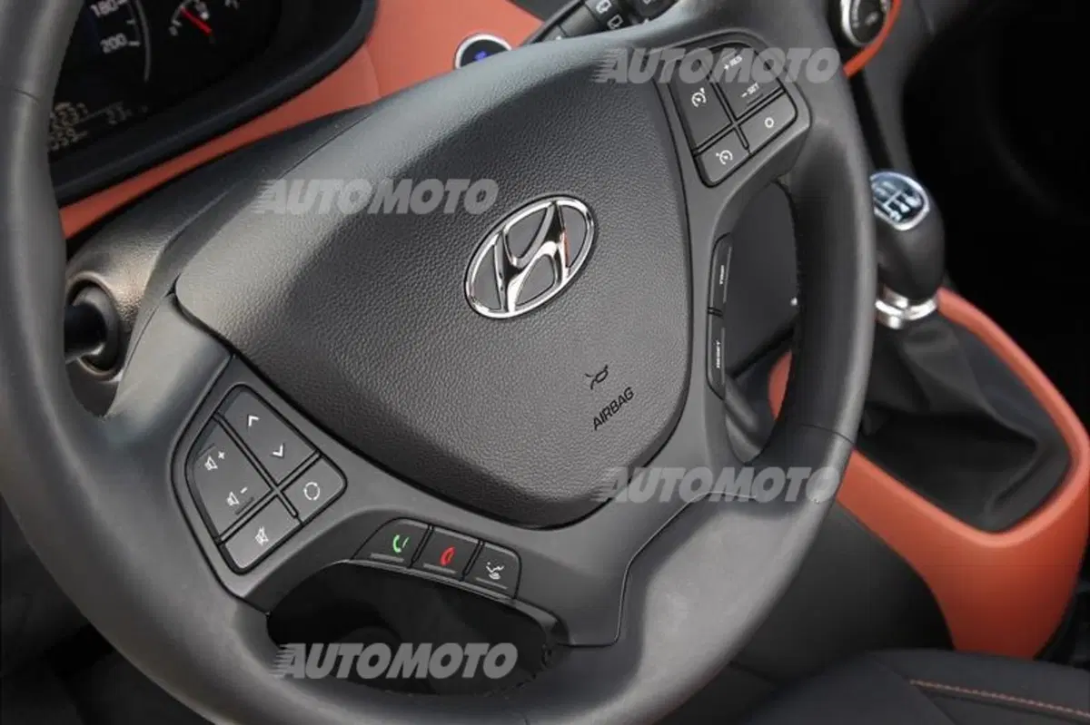 Nuova Hyundai i10 (39)