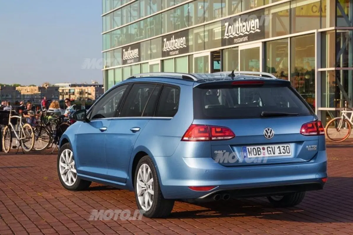 Nuova Volkswagen Golf Variant: Porte Aperte il 19 e 20 ottobre (8)