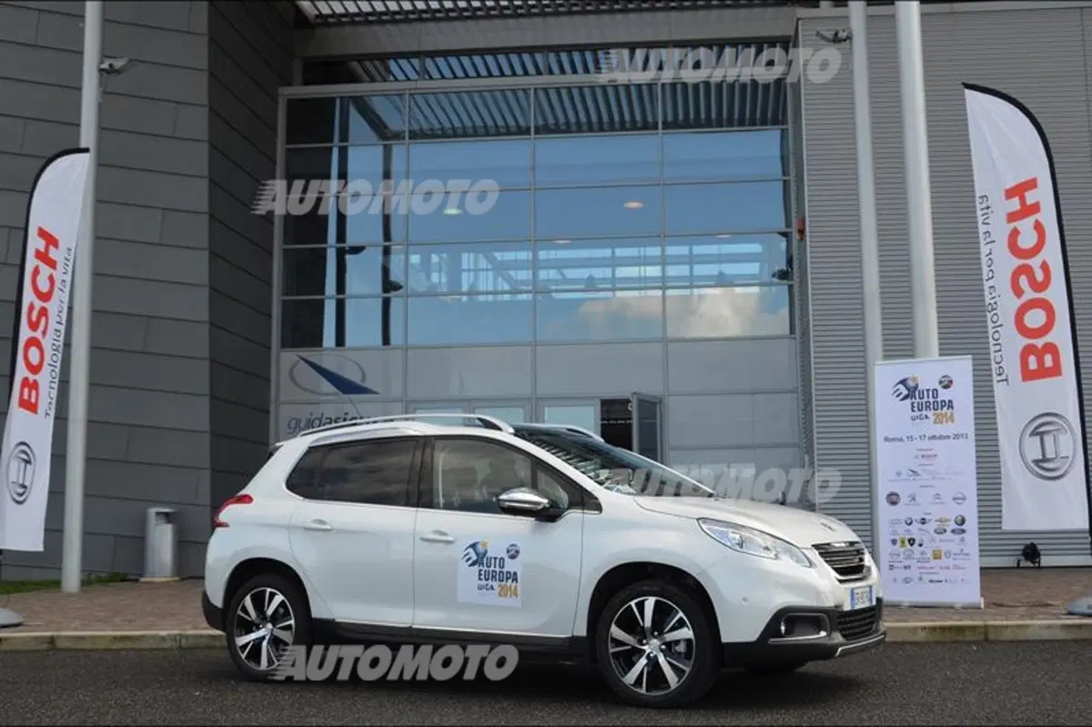 Peugeot 2008: Auto Europa 2014