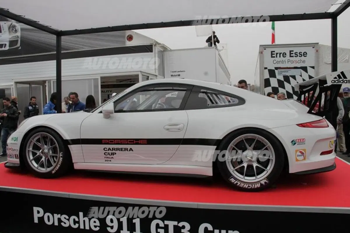 Porsche 911 GT3 Cup M.Y. 2014 (6)