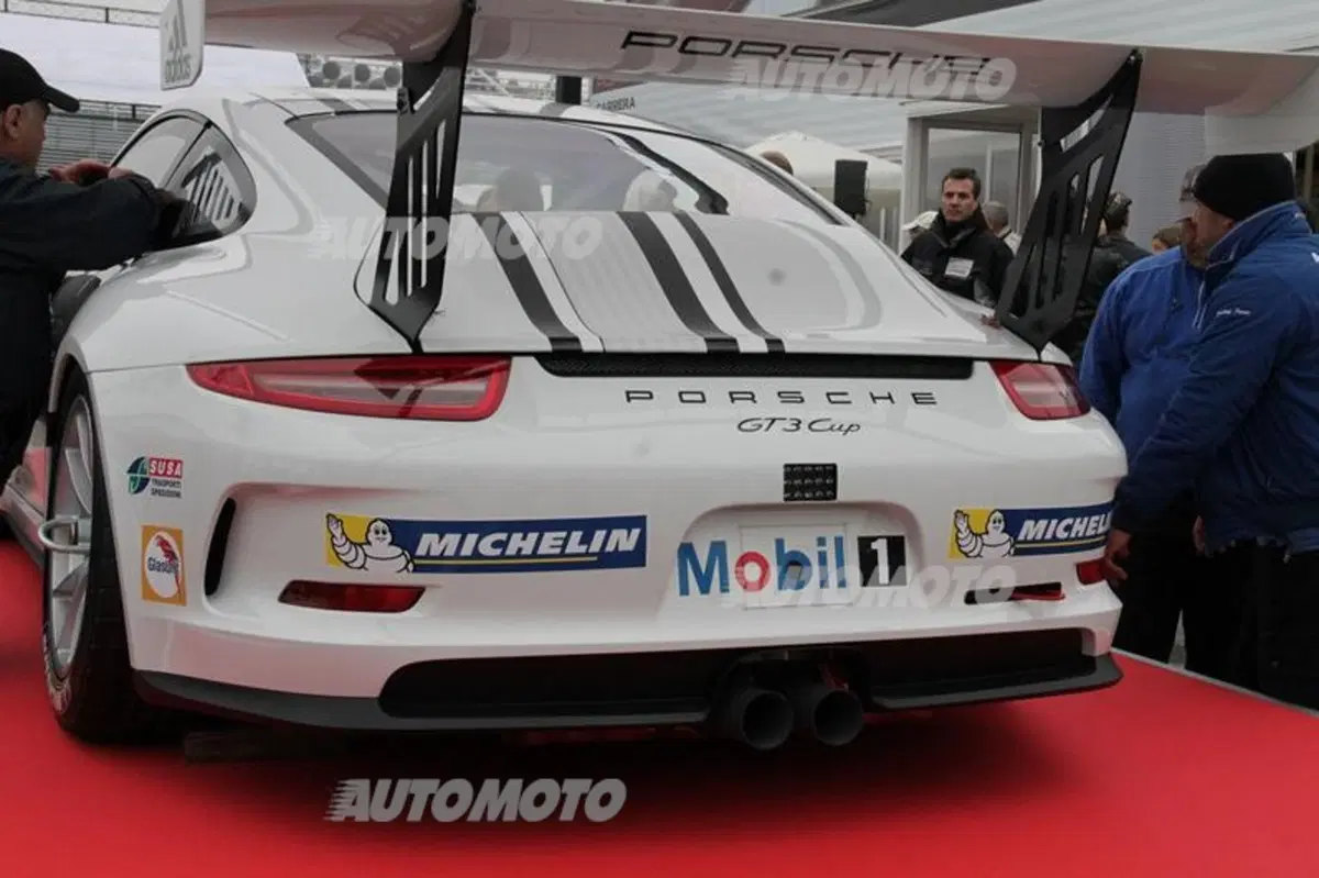 Porsche 911 GT3 Cup M.Y. 2014 (7)